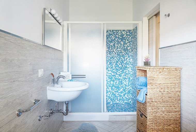 Bathroom 4, Villa Marina Green CaseSicule, Ragusa