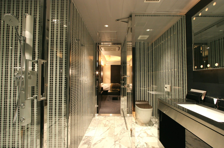 Bathroom 4, Hotel The Glanz, Minato