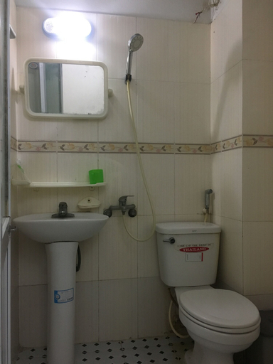 Bathroom 3, Black Pearl Cat Ba Hostel, Cát Hải