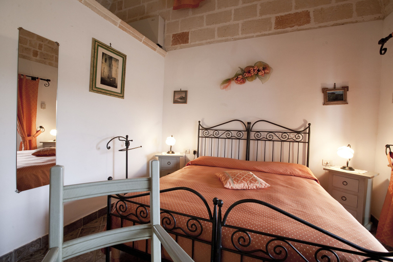 Bedroom 3, Masseria Bosco & Masseria Strazzati, Taranto