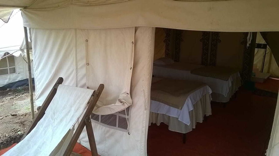 Bedroom 3, A Plus Hospitalities, Allahabad