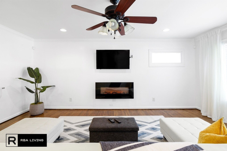 Others 1, Modern 3BR Atlanta Home, DeKalb