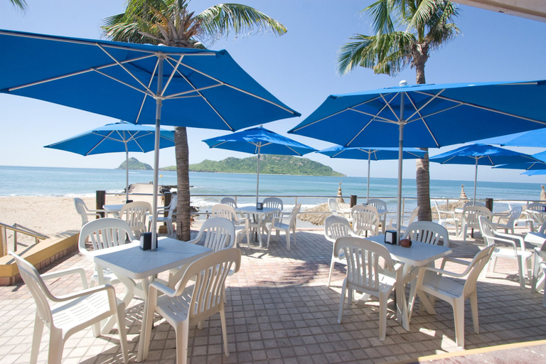 Food & Drinks 4, SUITES LAS FLORES BEACH MAZATLAN, Mazatlán