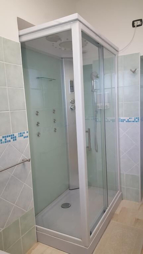Bathroom 5, Il Sogno Della Sirena, Sassari