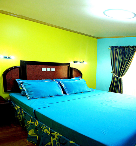 Bedroom 2, C & L Bay View Inn, Dumaguete City