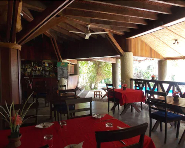 Food & Drinks 3, Amutia Resort, West Tanna