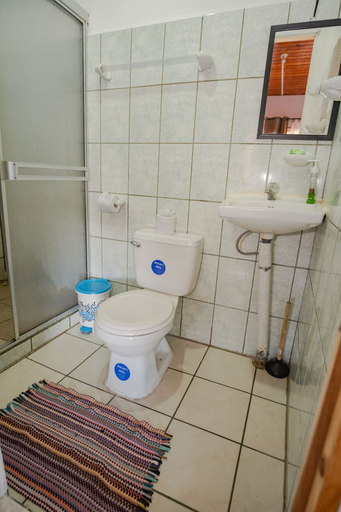 Bathroom 5, Río Danta Hostel, San Carlos