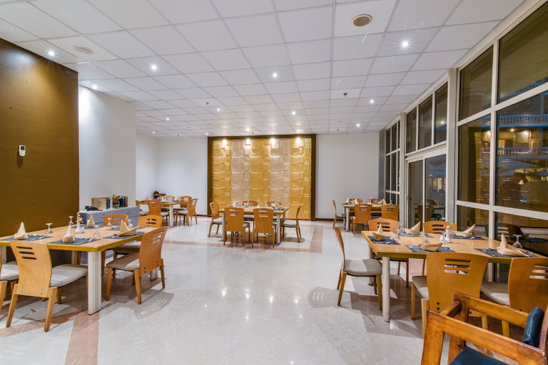 Food & Drinks 5, Tolip Family Club Borg El Arab, Al-'Amriyah