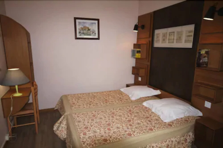 Bedroom 4, Hôtel Rachel, Seine-Saint-Denis
