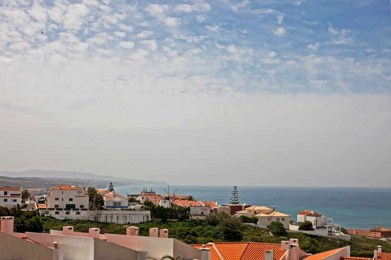 Ericeira Chill Hill Hostel & Private Rooms, Mafra