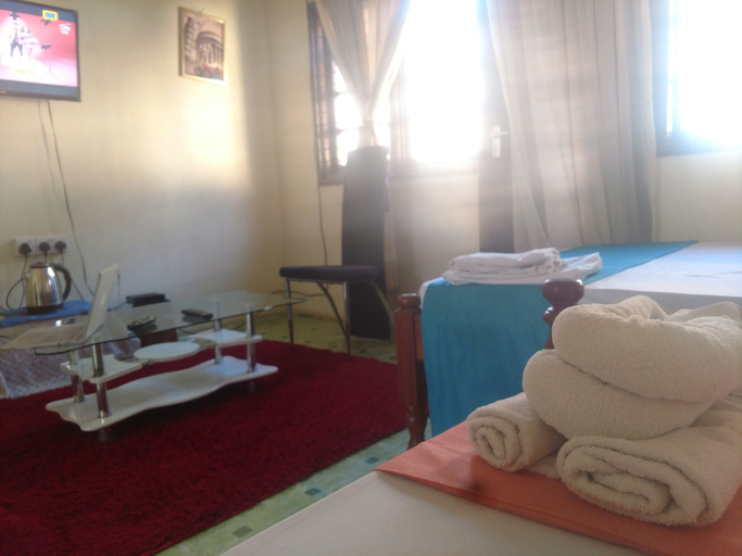 Bedroom 4, CDH Backpackers, Mvita
