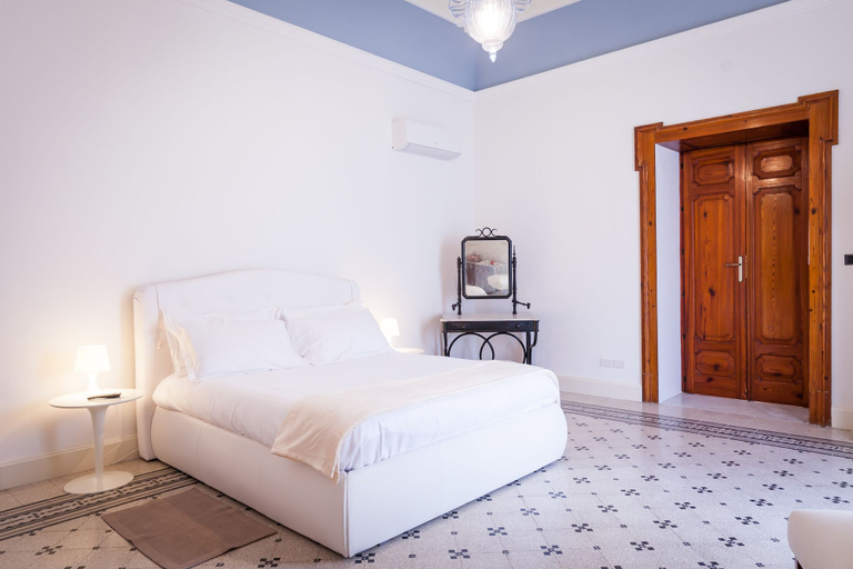 Bedroom 5, Palazzo Montalbano, Ragusa