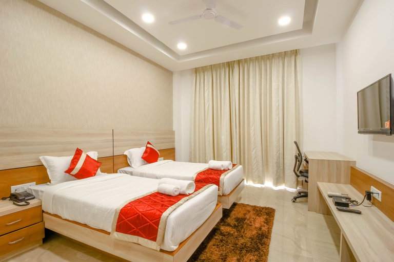 Bedroom 2, Siesta Medanta Medicity, Gurgaon