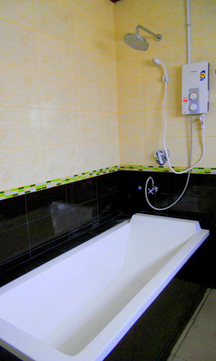 Bathroom 3, Kamalar Palace Longstay house, Phra Nakhon Si Ayutthaya