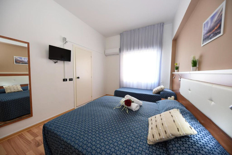 Bedroom 4, Hotel Miramare Inn, Pesaro E Urbino