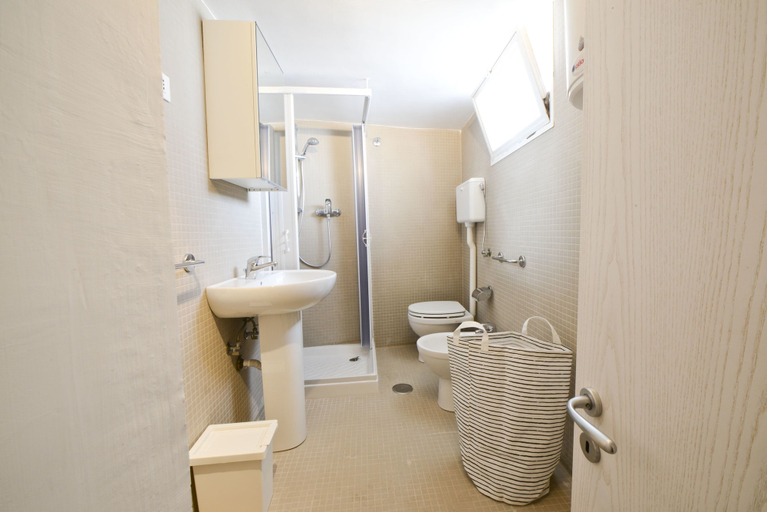 Bathroom 4, Villa d'Itria with Trullo by Wonderful Italy, Brindisi