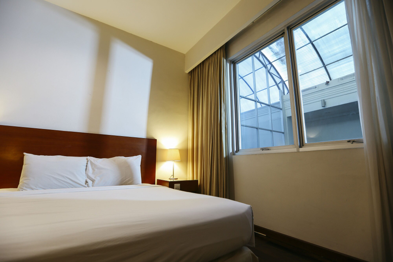 Bedroom, Hotel Santika Pontianak, Pontianak