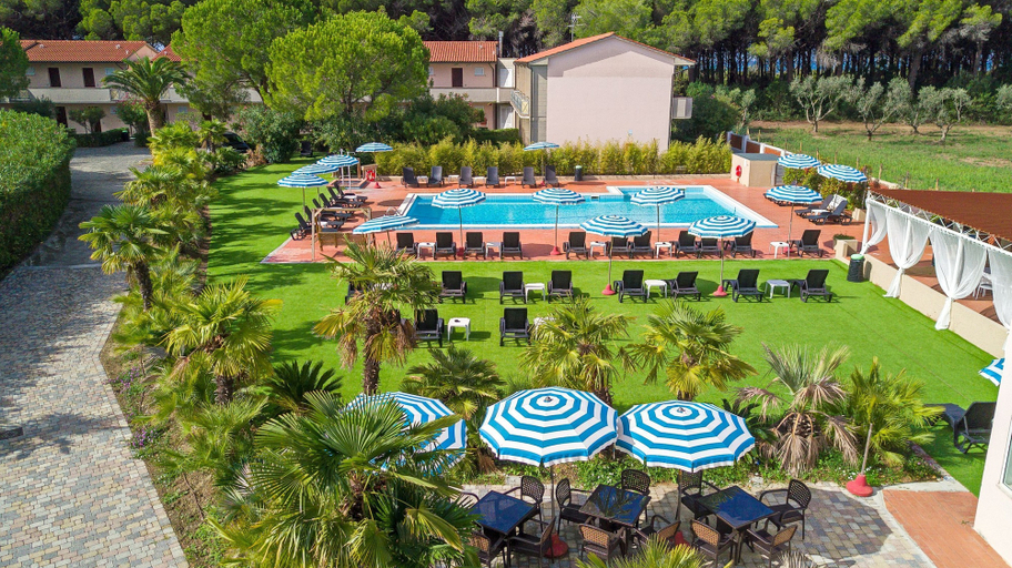 Exterior & Views 2, Oleandri Suite Hotel, Livorno