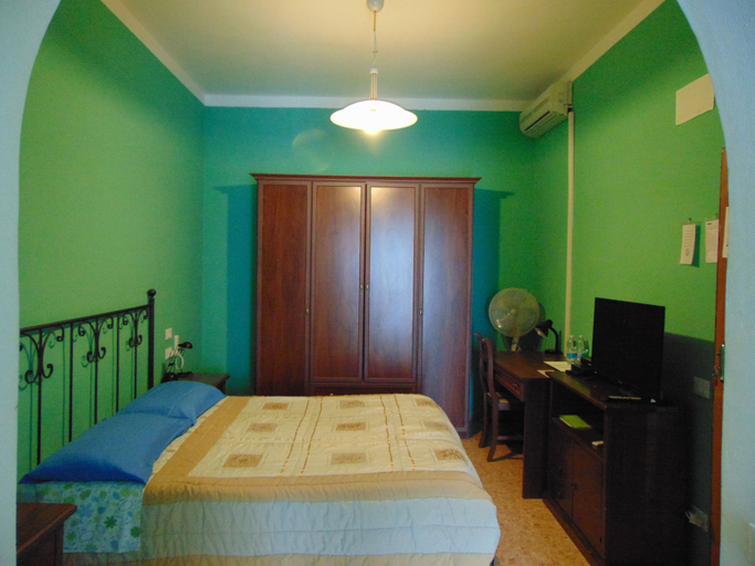Bedroom 3, B&B Falcone, Chieti