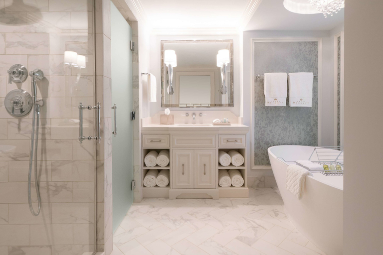 Bathroom 5, Hotel Bennett, Charleston