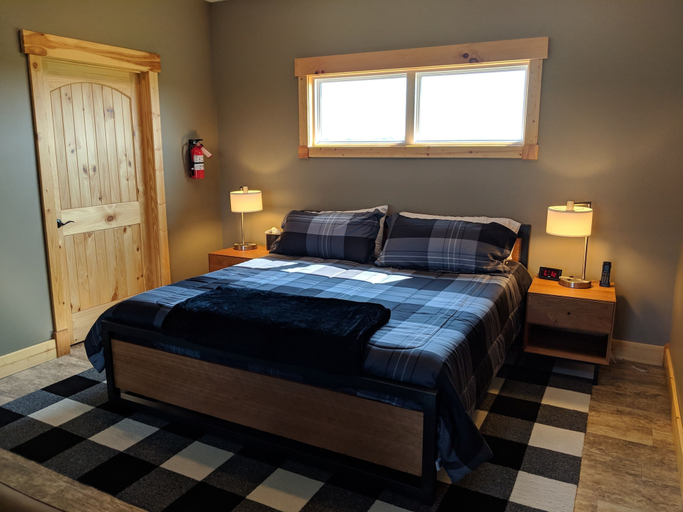 Bedroom 2, East Bank on Mill Creek, Wabaunsee
