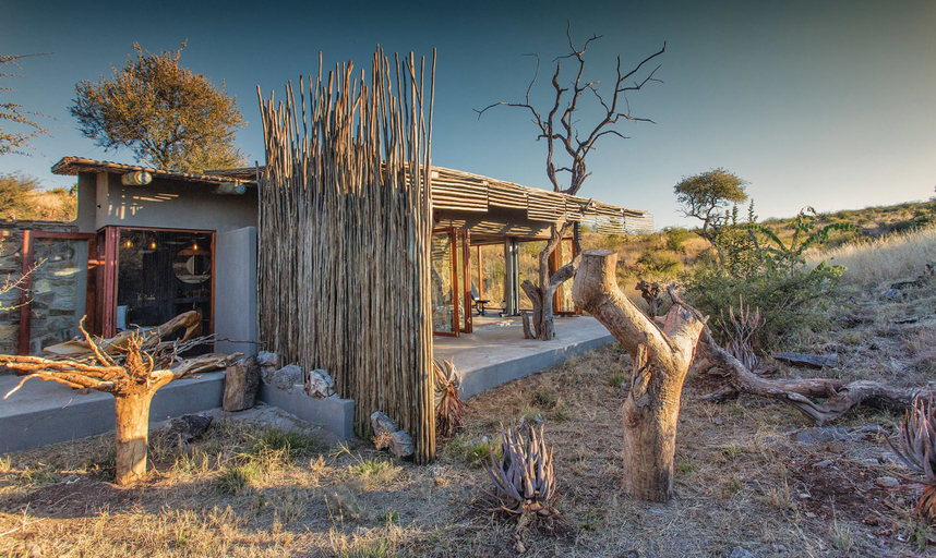 Exterior & Views 2, Tuningi Safari Lodge, Ngaka Modiri Molema