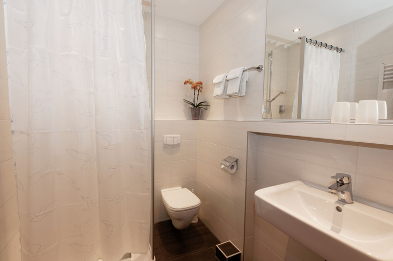 Bathroom 5, PrivatHotel Probst, Nürnberg