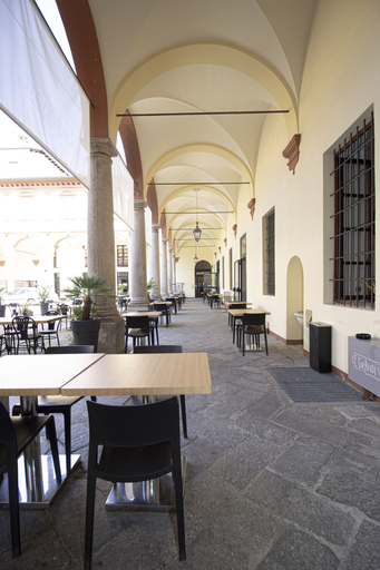 Food & Drinks 5, Hotel Tornielli 9, Novara