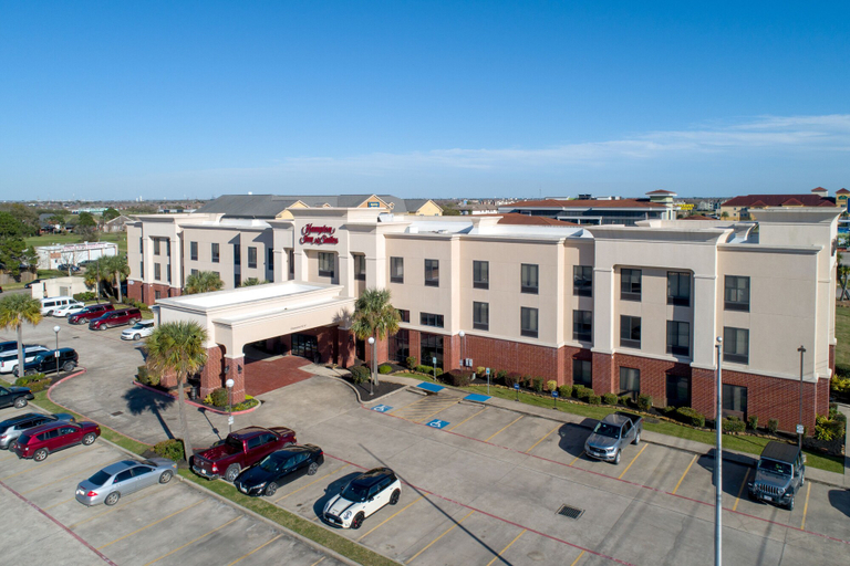 Exterior & Views 2, Hampton Inn & Suites Port Arthur, Jefferson