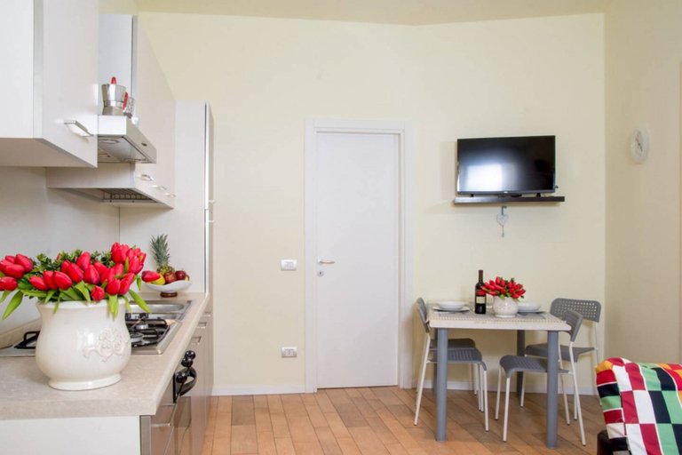 Others 4, Feel at Home - Casa Linda, Brescia
