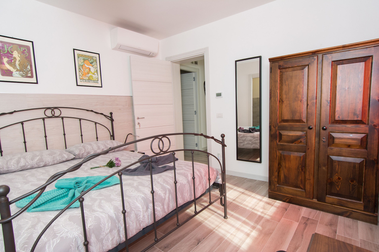 Bedroom 4, B&B Borgo Antico, Treviso
