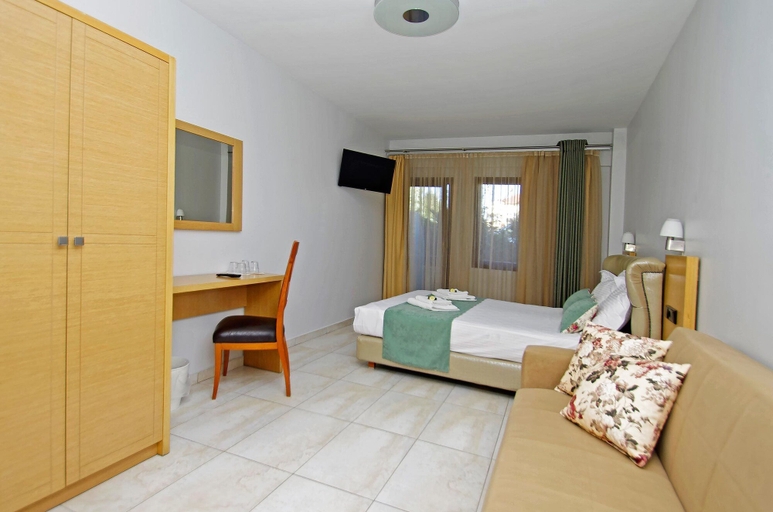 Bedroom 2, Principal New Leisure Hotel, Central Macedonia
