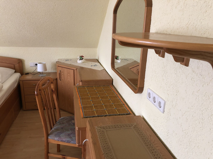 Bedroom 2, Apartment Straßbourg - Europapark, Ortenaukreis