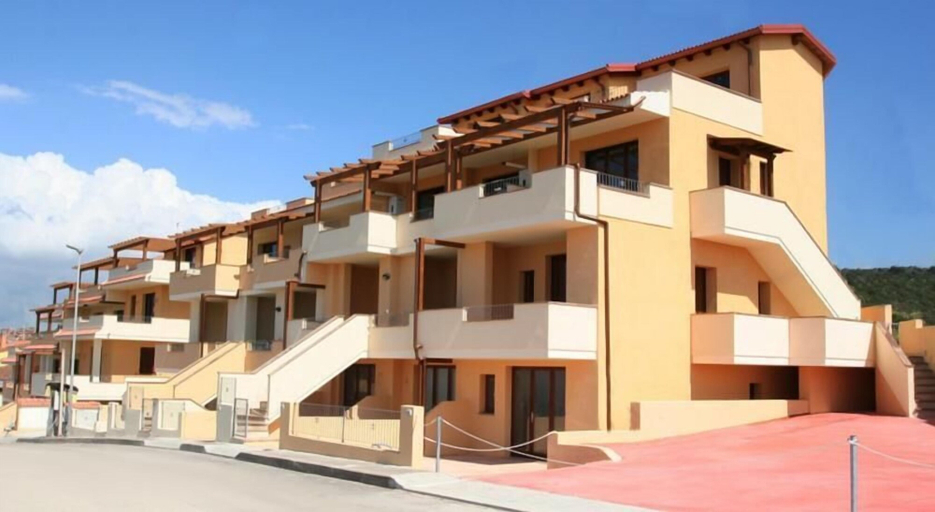 Exterior & Views 2, Residence Li Russi, Sassari