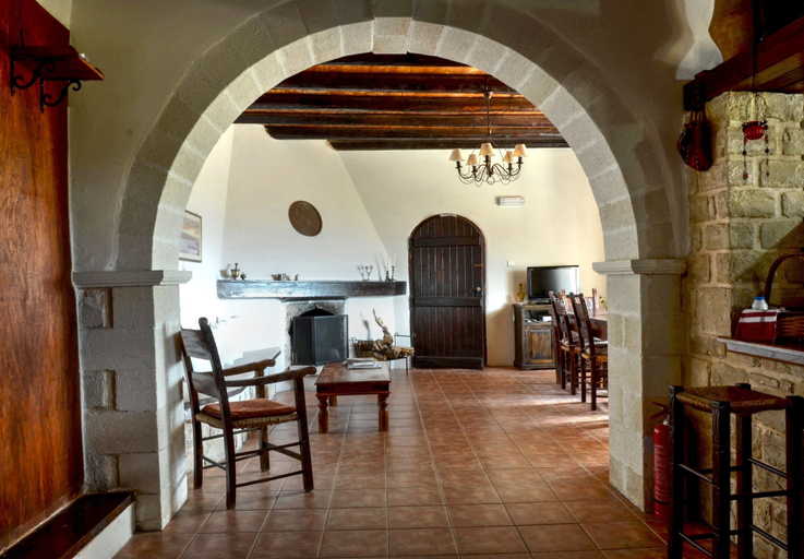 Food & Drinks, Anna-Malai Traditional Cretan Villa, Crete
