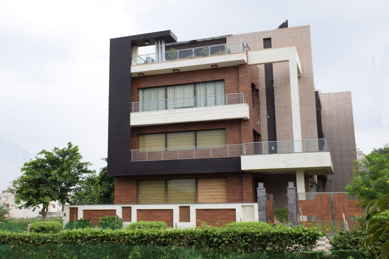 Exterior & Views, When In Gurgaon - Service Apartments near Medanta Medicity, Gurgaon