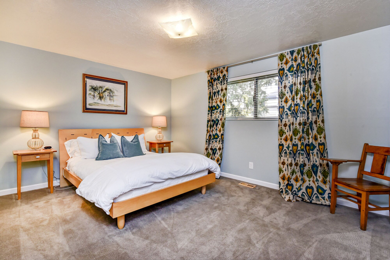 Bedroom 3, The East End Retreat, Ada