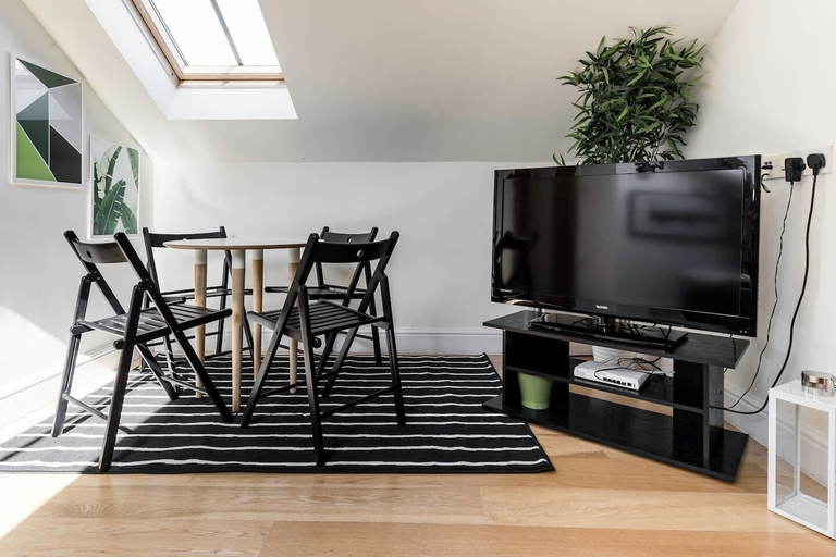 Others 5, Cosy 1 bedroom in Belsize Park, London
