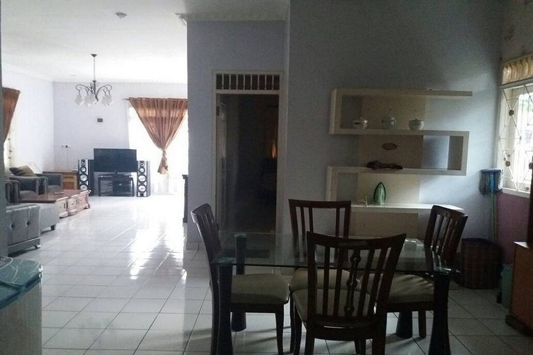 Others 4, Kota Bunga F, Cianjur