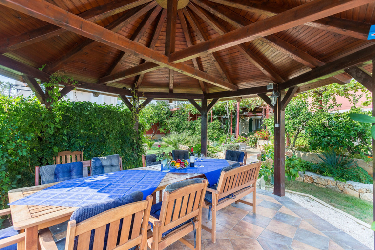 Food & Drinks 5, Villa Stocco Castle, Zadar