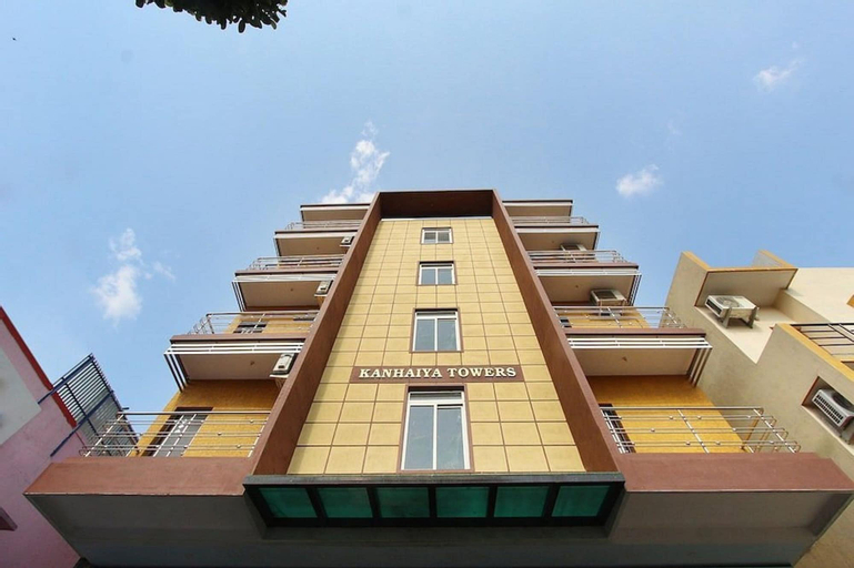Hotel Habitat Comforts, Bangalore
