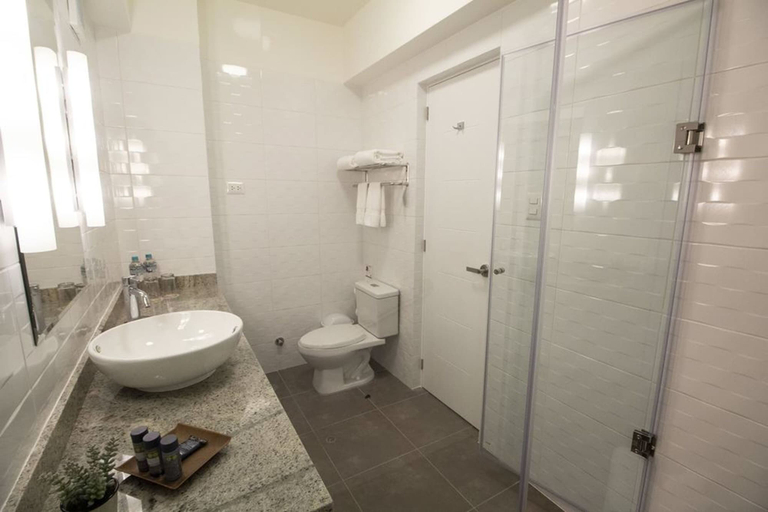 Bathroom 4, Tierra Viva Piura, Piura