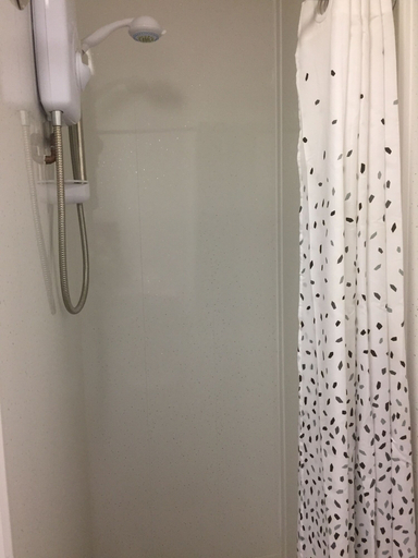 Bathroom 4, Adelphi Holiday Flats, Blackpool
