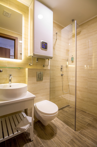 Bathroom 5, Privilege Room's by Central Park, Belgrade