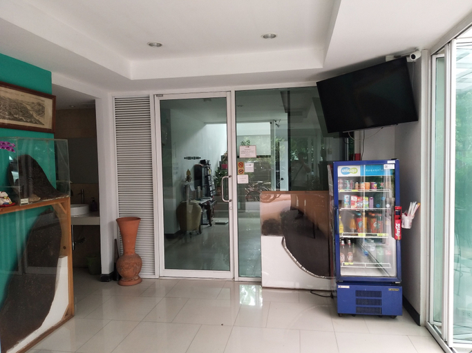 Others 5, Grand Seven Place, Pak Kret