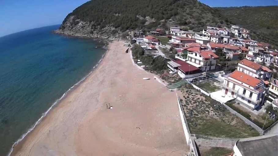 Exterior & Views, Laris, Salerno