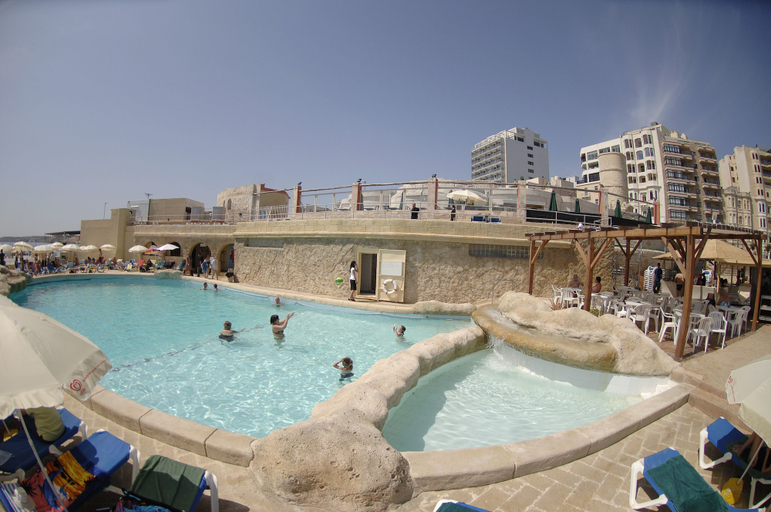 Sport & Beauty 2, The Preluna Hotel