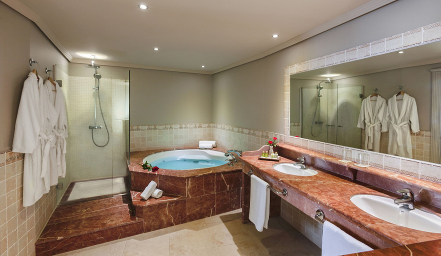 Bathroom 5, Barceló Marbella, Málaga