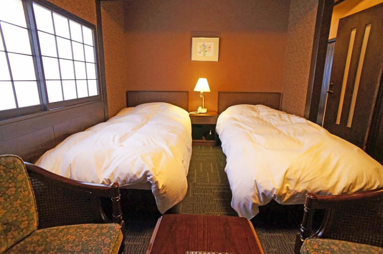 Bedroom 2, Yufu Ryochiku, Yufu