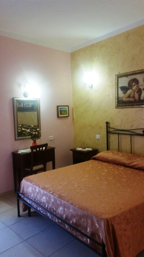 Bedroom 4, Camere Primavera B&B, Latina